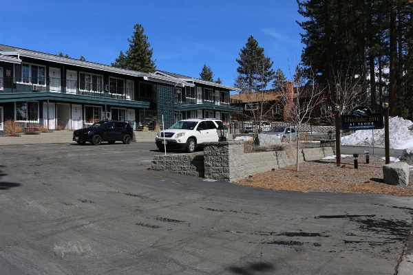 Bluelake Inn @ Heavenly Village image 4